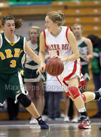 Thumbnail 3 in Brea Olinda vs. Mater Dei (CIF SoCal D2 Final) photogallery.