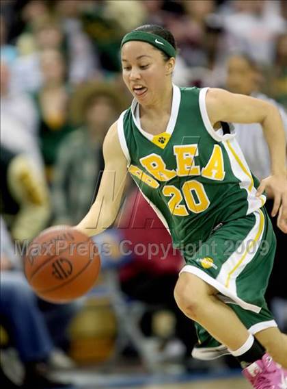 Thumbnail 2 in Brea Olinda vs. Mater Dei (CIF SoCal D2 Final) photogallery.