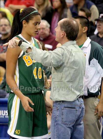 Thumbnail 2 in Brea Olinda vs. Mater Dei (CIF SoCal D2 Final) photogallery.