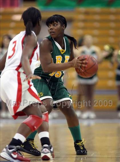 Thumbnail 3 in Brea Olinda vs. Mater Dei (CIF SoCal D2 Final) photogallery.