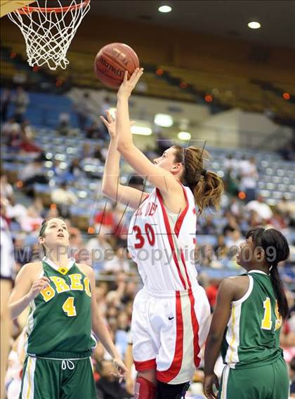 Thumbnail 2 in Brea Olinda vs. Mater Dei (CIF SoCal D2 Final) photogallery.