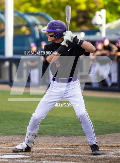 Thumbnail 3 in Lehi vs. Riverton (UHSAA 6A Bracket Play) photogallery.