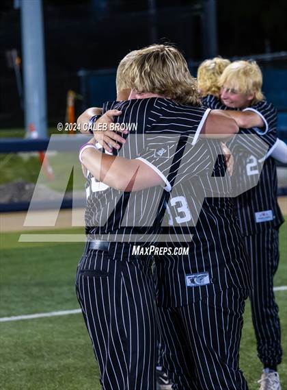 Thumbnail 1 in Lehi vs. Riverton (UHSAA 6A Bracket Play) photogallery.