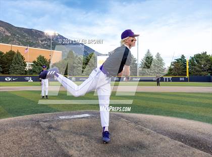 Thumbnail 2 in Lehi vs. Riverton (UHSAA 6A Bracket Play) photogallery.