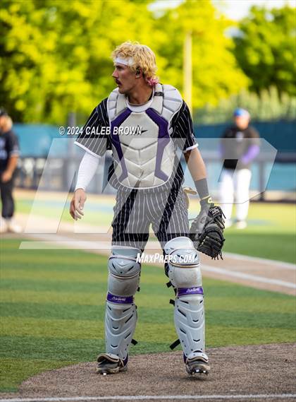 Thumbnail 1 in Lehi vs. Riverton (UHSAA 6A Bracket Play) photogallery.
