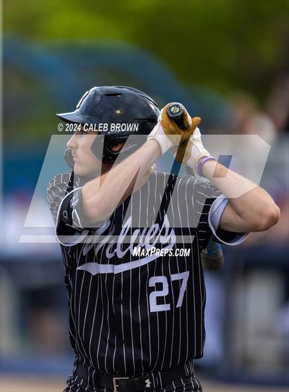 Thumbnail 2 in Lehi vs. Riverton (UHSAA 6A Bracket Play) photogallery.