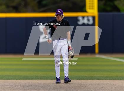 Thumbnail 2 in Lehi vs. Riverton (UHSAA 6A Bracket Play) photogallery.