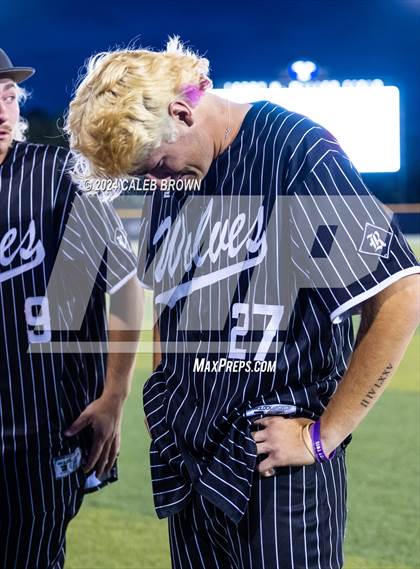 Thumbnail 2 in Lehi vs. Riverton (UHSAA 6A Bracket Play) photogallery.