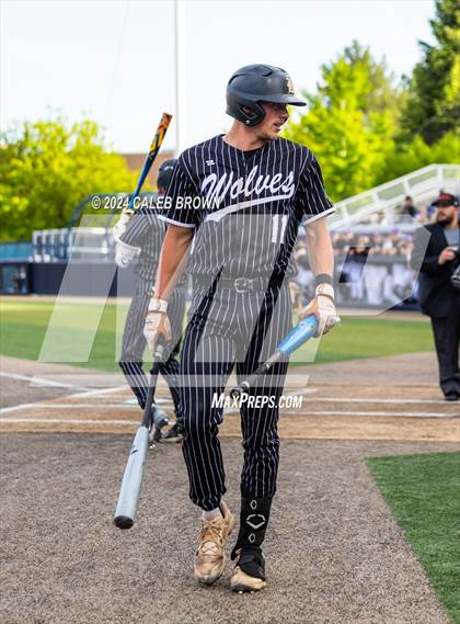 Thumbnail 1 in Lehi vs. Riverton (UHSAA 6A Bracket Play) photogallery.