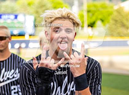 Thumbnail 2 in Lehi vs. Riverton (UHSAA 6A Bracket Play) photogallery.