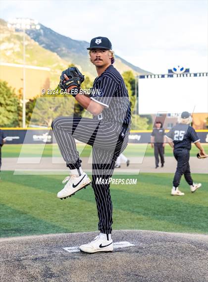 Thumbnail 3 in Lehi vs. Riverton (UHSAA 6A Bracket Play) photogallery.