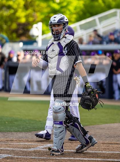 Thumbnail 2 in Lehi vs. Riverton (UHSAA 6A Bracket Play) photogallery.