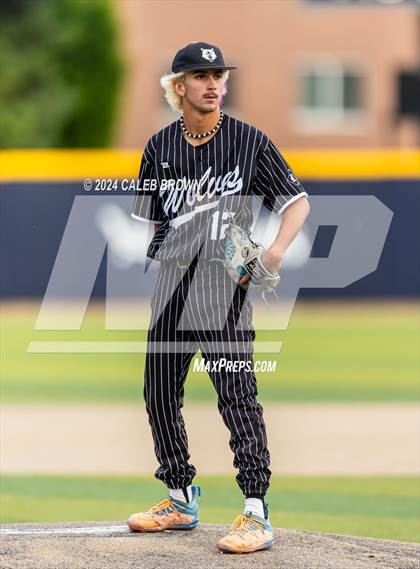 Thumbnail 3 in Lehi vs. Riverton (UHSAA 6A Bracket Play) photogallery.
