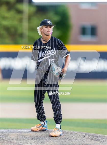 Thumbnail 1 in Lehi vs. Riverton (UHSAA 6A Bracket Play) photogallery.