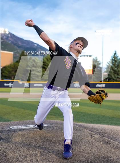 Thumbnail 3 in Lehi vs. Riverton (UHSAA 6A Bracket Play) photogallery.