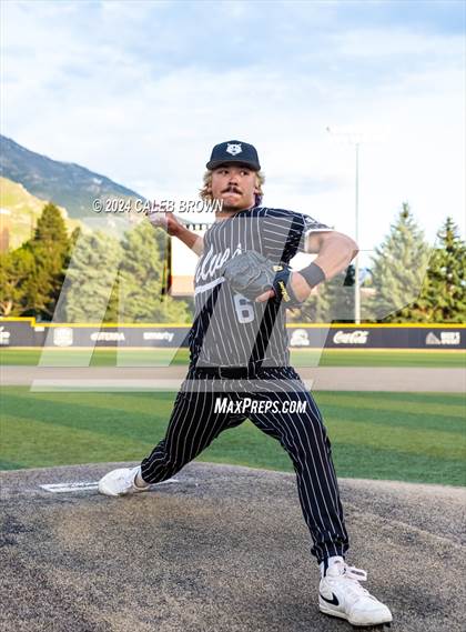 Thumbnail 1 in Lehi vs. Riverton (UHSAA 6A Bracket Play) photogallery.