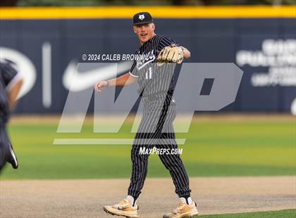 Thumbnail 1 in Lehi vs. Riverton (UHSAA 6A Bracket Play) photogallery.