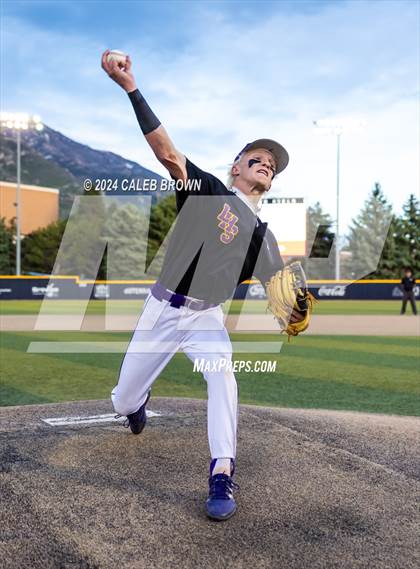 Thumbnail 1 in Lehi vs. Riverton (UHSAA 6A Bracket Play) photogallery.