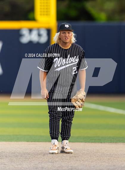 Thumbnail 1 in Lehi vs. Riverton (UHSAA 6A Bracket Play) photogallery.
