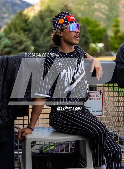 Thumbnail 1 in Lehi vs. Riverton (UHSAA 6A Bracket Play) photogallery.
