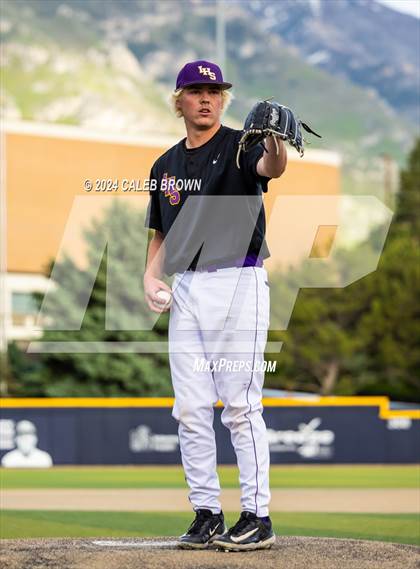 Thumbnail 3 in Lehi vs. Riverton (UHSAA 6A Bracket Play) photogallery.