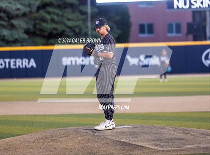 Thumbnail 2 in Lehi vs. Riverton (UHSAA 6A Bracket Play) photogallery.