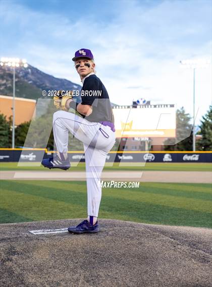 Thumbnail 3 in Lehi vs. Riverton (UHSAA 6A Bracket Play) photogallery.