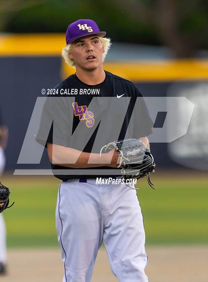 Thumbnail 2 in Lehi vs. Riverton (UHSAA 6A Bracket Play) photogallery.