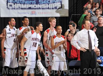Thumbnail 1 in Royal vs. Tustin (CIF SS DIV 3AA Final) photogallery.