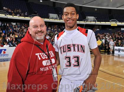 Thumbnail 1 in Royal vs. Tustin (CIF SS DIV 3AA Final) photogallery.