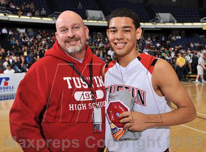 Thumbnail 3 in Royal vs. Tustin (CIF SS DIV 3AA Final) photogallery.