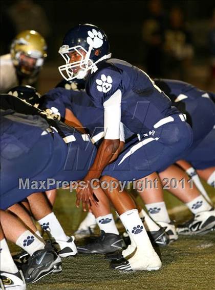 Thumbnail 3 in Loyola vs. St. John Bosco photogallery.