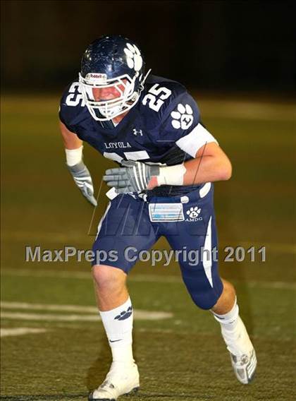 Thumbnail 3 in Loyola vs. St. John Bosco photogallery.