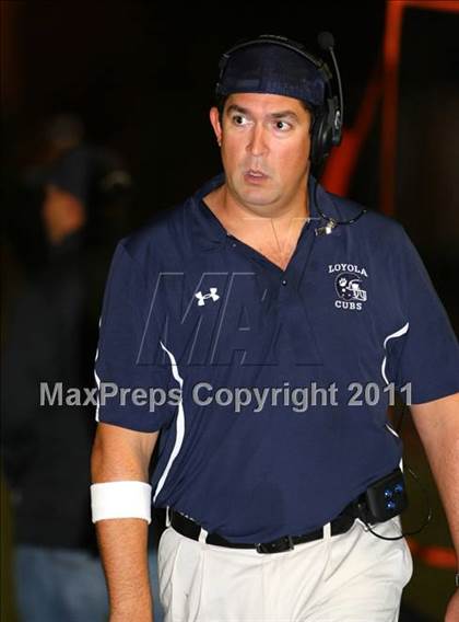 Thumbnail 2 in Loyola vs. St. John Bosco photogallery.