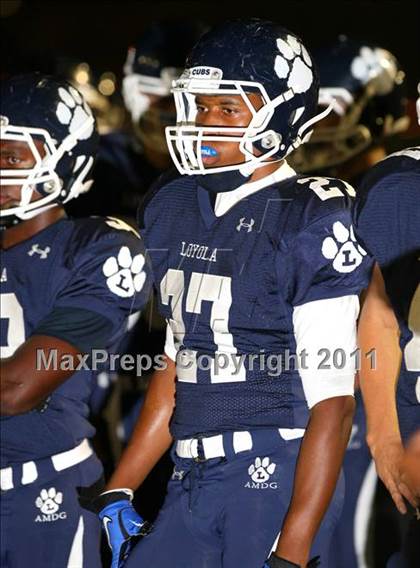 Thumbnail 3 in Loyola vs. St. John Bosco photogallery.