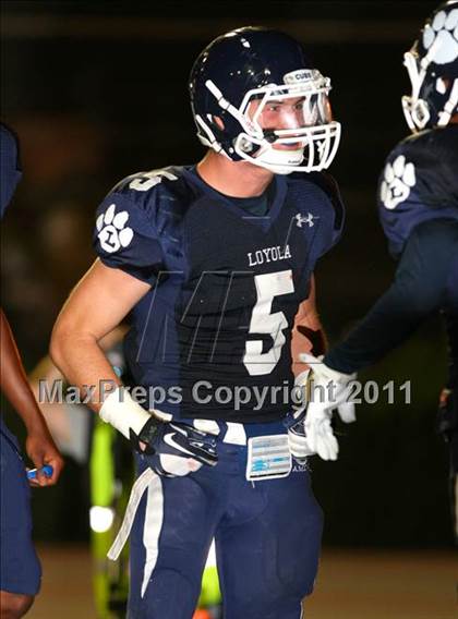 Thumbnail 2 in Loyola vs. St. John Bosco photogallery.