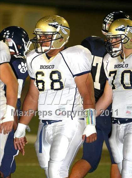 Thumbnail 3 in Loyola vs. St. John Bosco photogallery.
