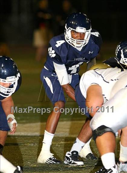 Thumbnail 2 in Loyola vs. St. John Bosco photogallery.