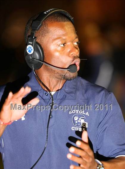 Thumbnail 3 in Loyola vs. St. John Bosco photogallery.