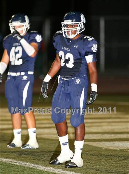Thumbnail 2 in Loyola vs. St. John Bosco photogallery.