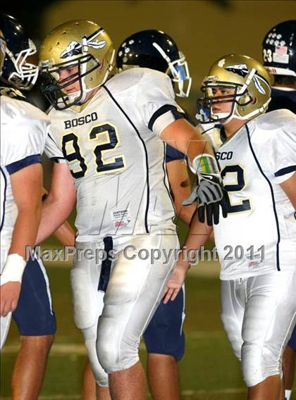 Thumbnail 2 in Loyola vs. St. John Bosco photogallery.