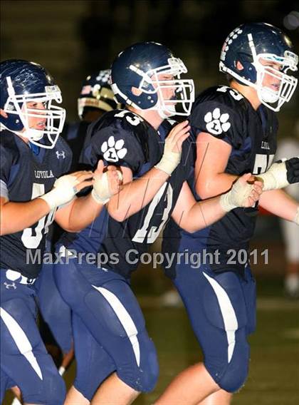 Thumbnail 2 in Loyola vs. St. John Bosco photogallery.