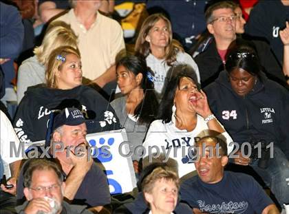 Thumbnail 2 in Loyola vs. St. John Bosco photogallery.