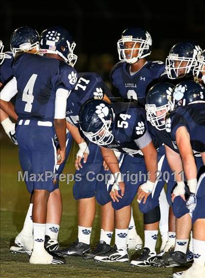 Thumbnail 2 in Loyola vs. St. John Bosco photogallery.