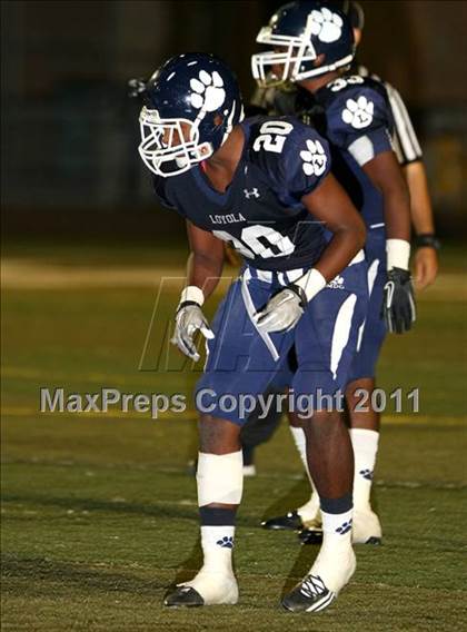 Thumbnail 1 in Loyola vs. St. John Bosco photogallery.
