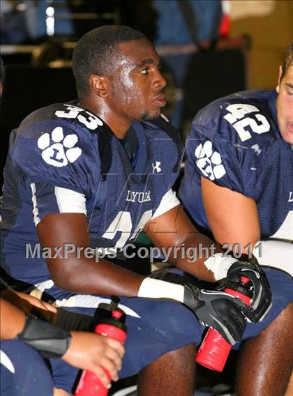 Thumbnail 2 in Loyola vs. St. John Bosco photogallery.