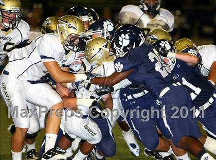 Thumbnail 1 in Loyola vs. St. John Bosco photogallery.