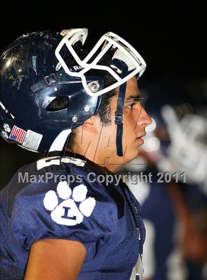 Thumbnail 3 in Loyola vs. St. John Bosco photogallery.