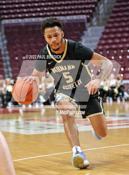Thumbnail 2 in Neumann-Goretti vs. Quaker Valley (PIAA 4A Championship) photogallery.