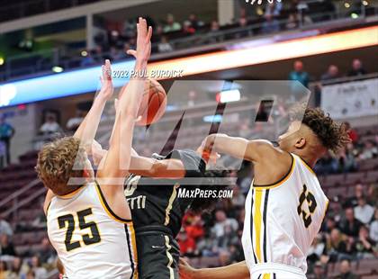 Thumbnail 1 in Neumann-Goretti vs. Quaker Valley (PIAA 4A Championship) photogallery.